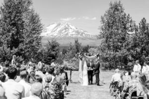 Oregon Photographer Ceremony