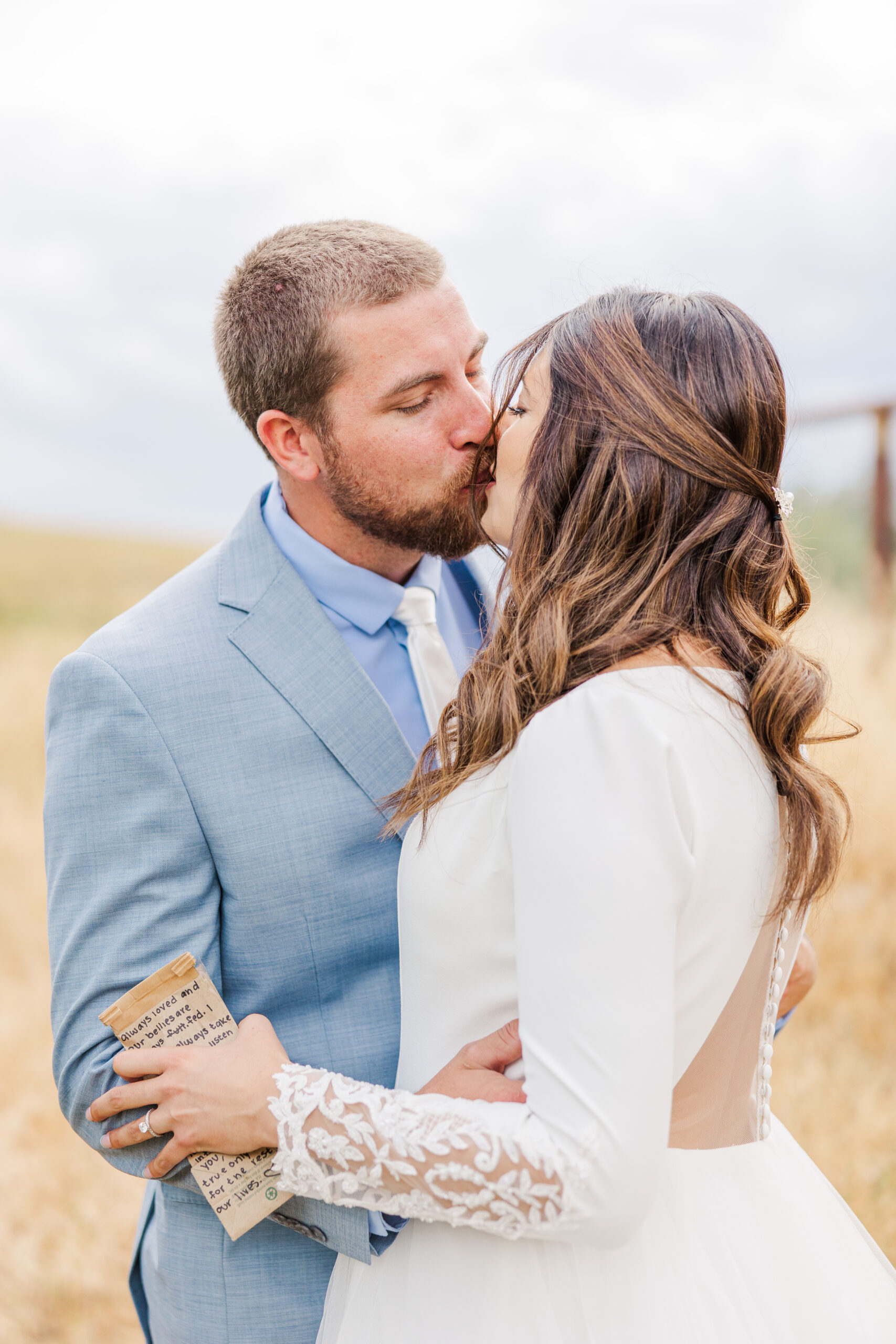 Elko Videographer, Bride and groom kissing